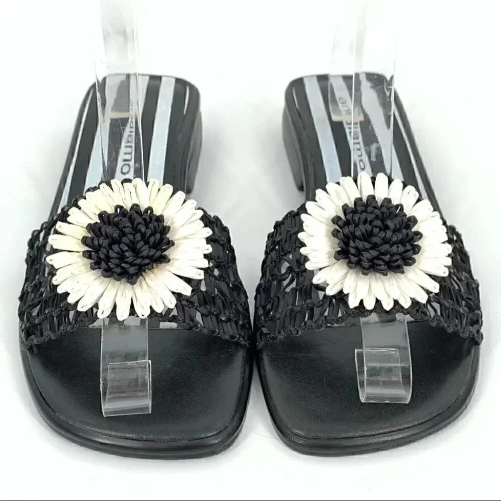 Andiamo womens sandals size 7.5 black white floral daisy vintage 90s slides
